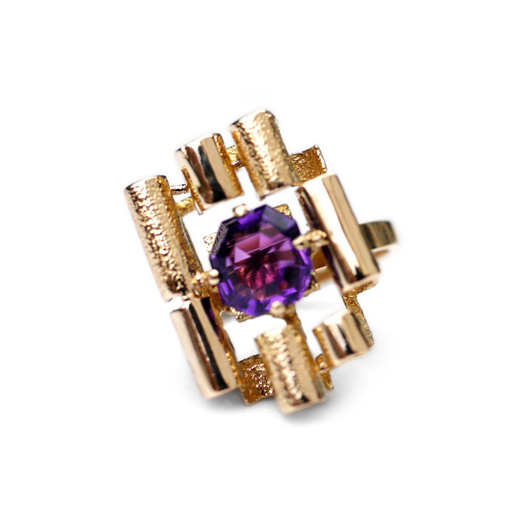 Amethyst Scroll Gold Ring c.1970s