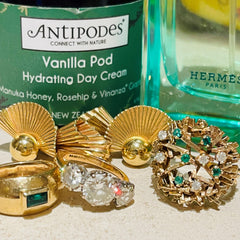 Emerald and Diamond Birds Nest Modernist Cocktail Ring 1972
