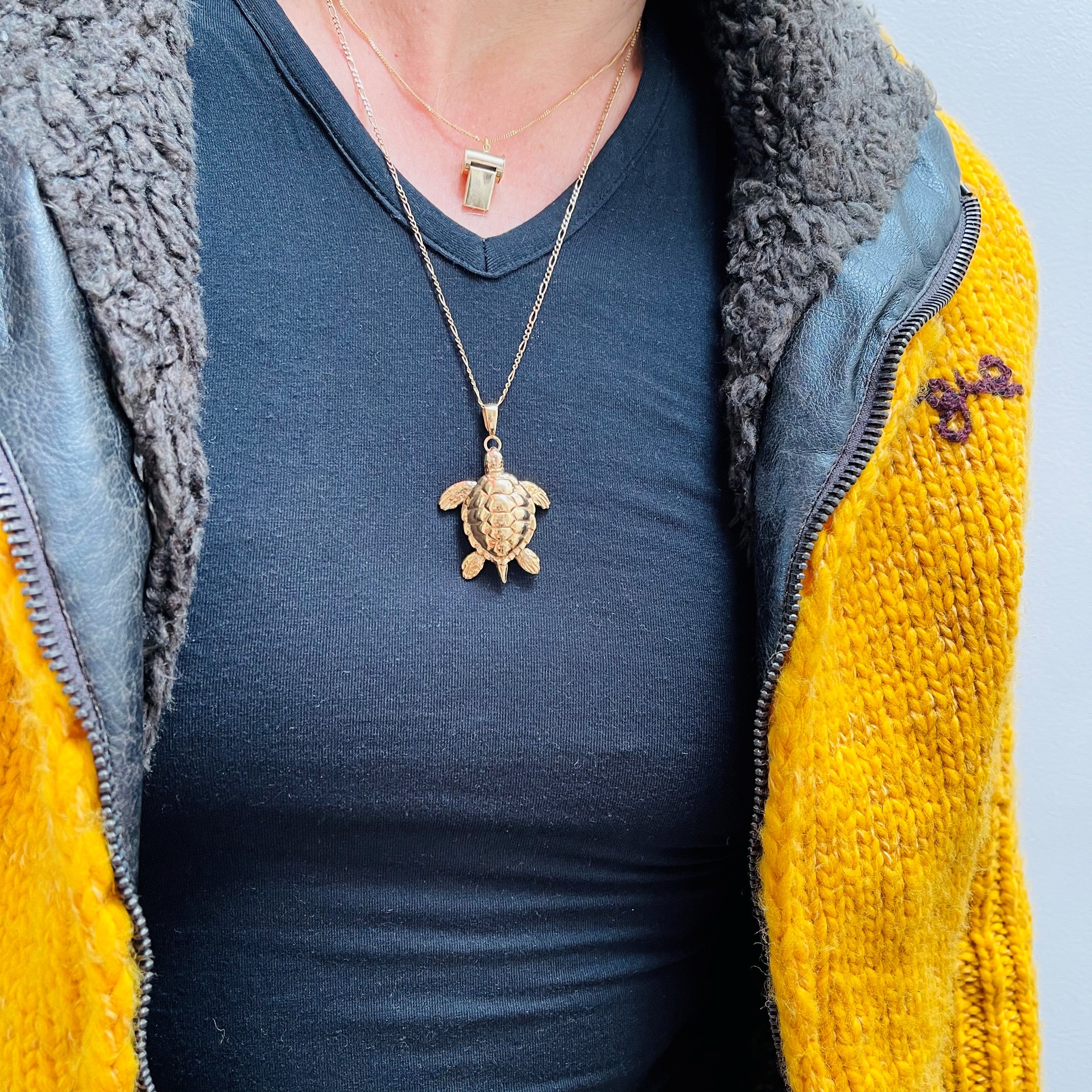 Emerald Eyed Gold Articulated Turtle Pendant c.1980s