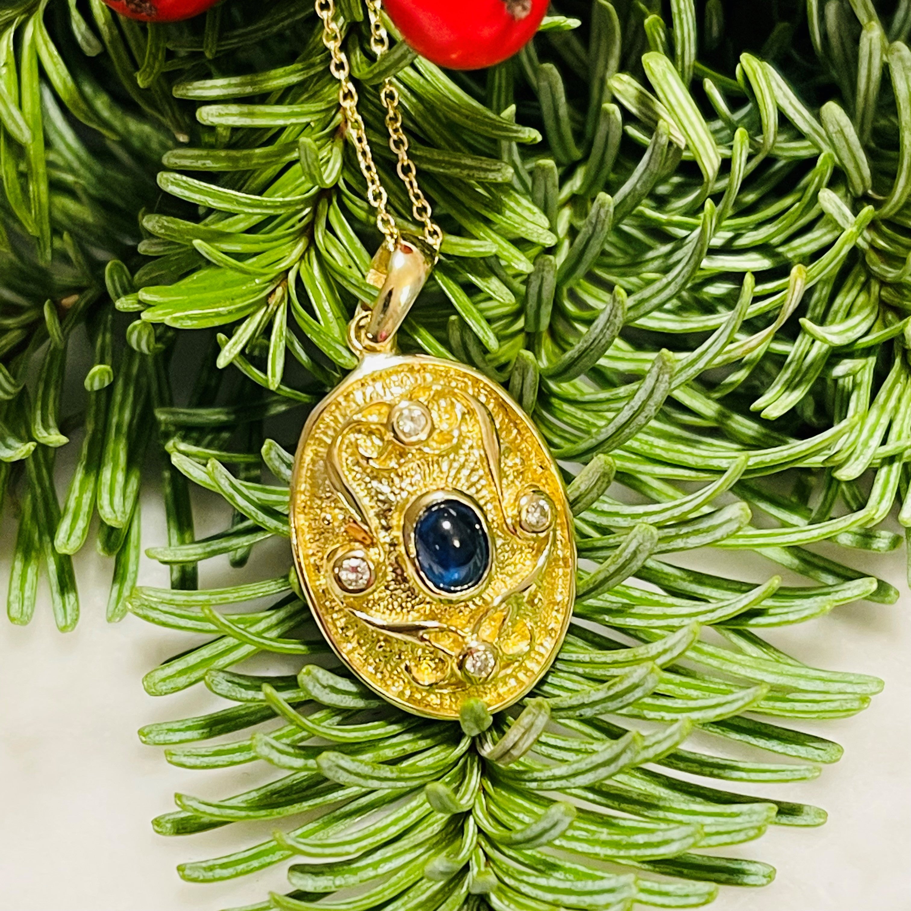 Cabochon Blue Ceylon Sapphire & Diamond Necklace