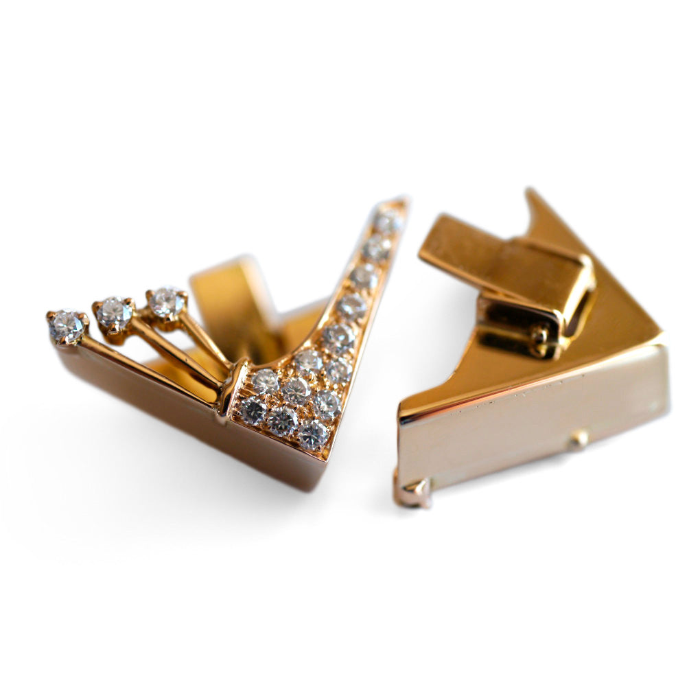 Vintage Jewellery Diamond Gold Winged Collar Tips
