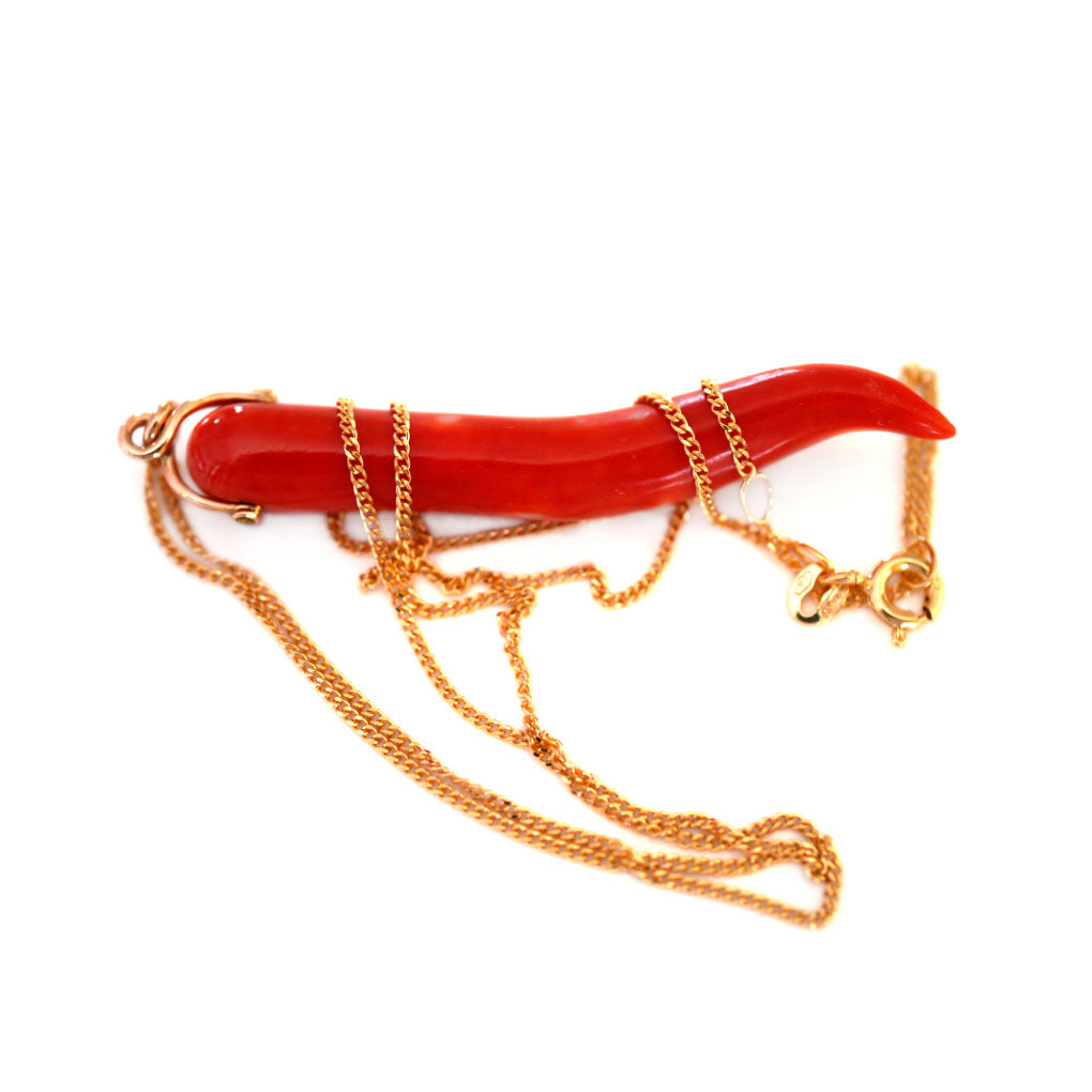 Chilli Pepper Cornicello Coral Necklace 1970s