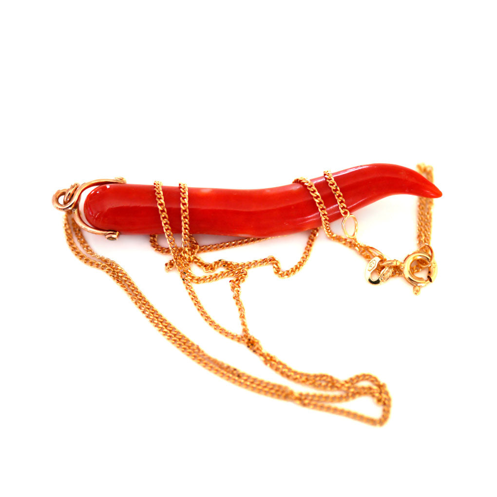 Chilli Pepper Cornicello Coral Necklace 1970s