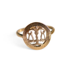 Vintage Gold Libra Dress Ring 1970s