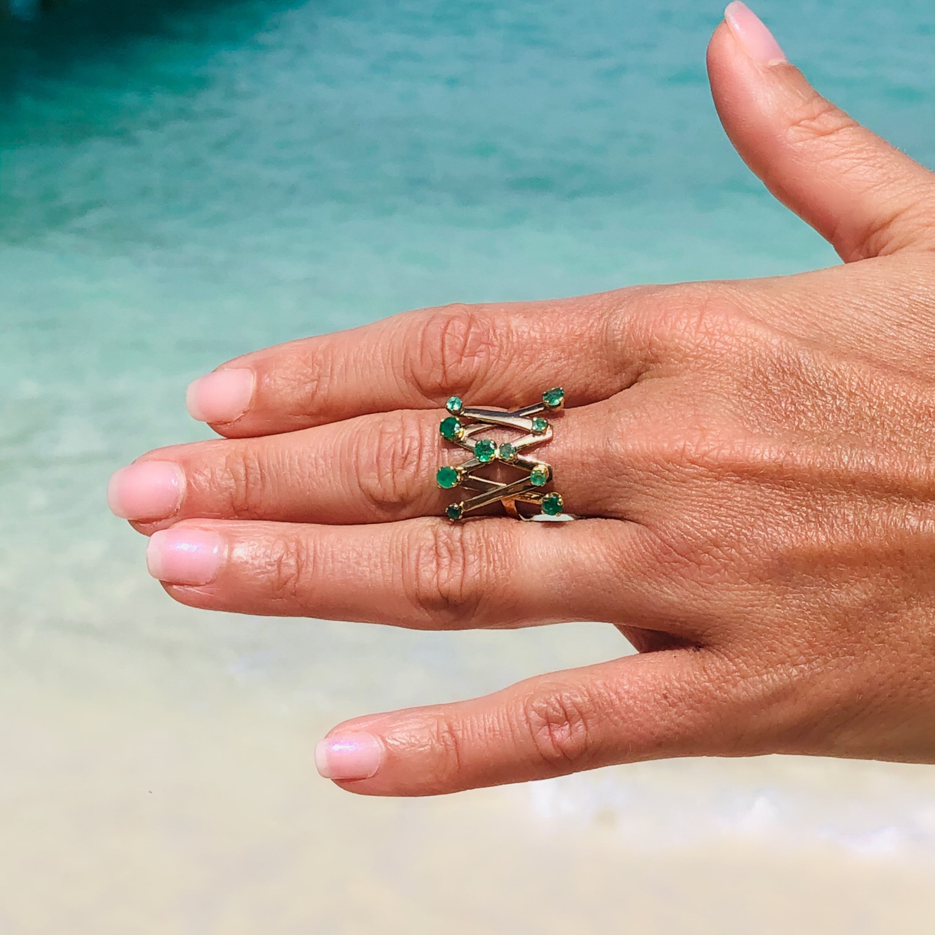 Extraordinary Emerald Modernist Ring