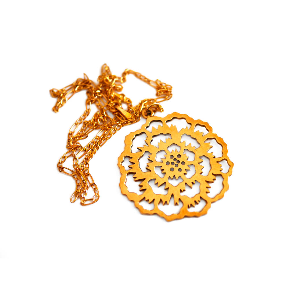 1977 Deakin & Francis Carnation Necklace photographed on a white background