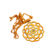 1977 Deakin & Francis Carnation Necklace photographed on a white background