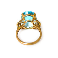 Diamond & 14.8 Carat Blue Topaz Ring 2008