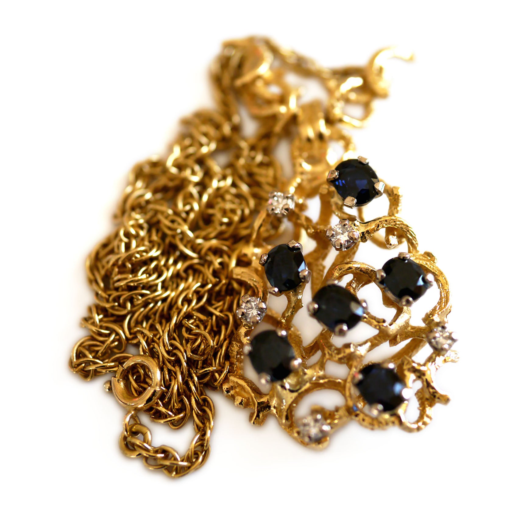 1977 Deakin & Francis Diamond & Sapphire Pendant Necklace