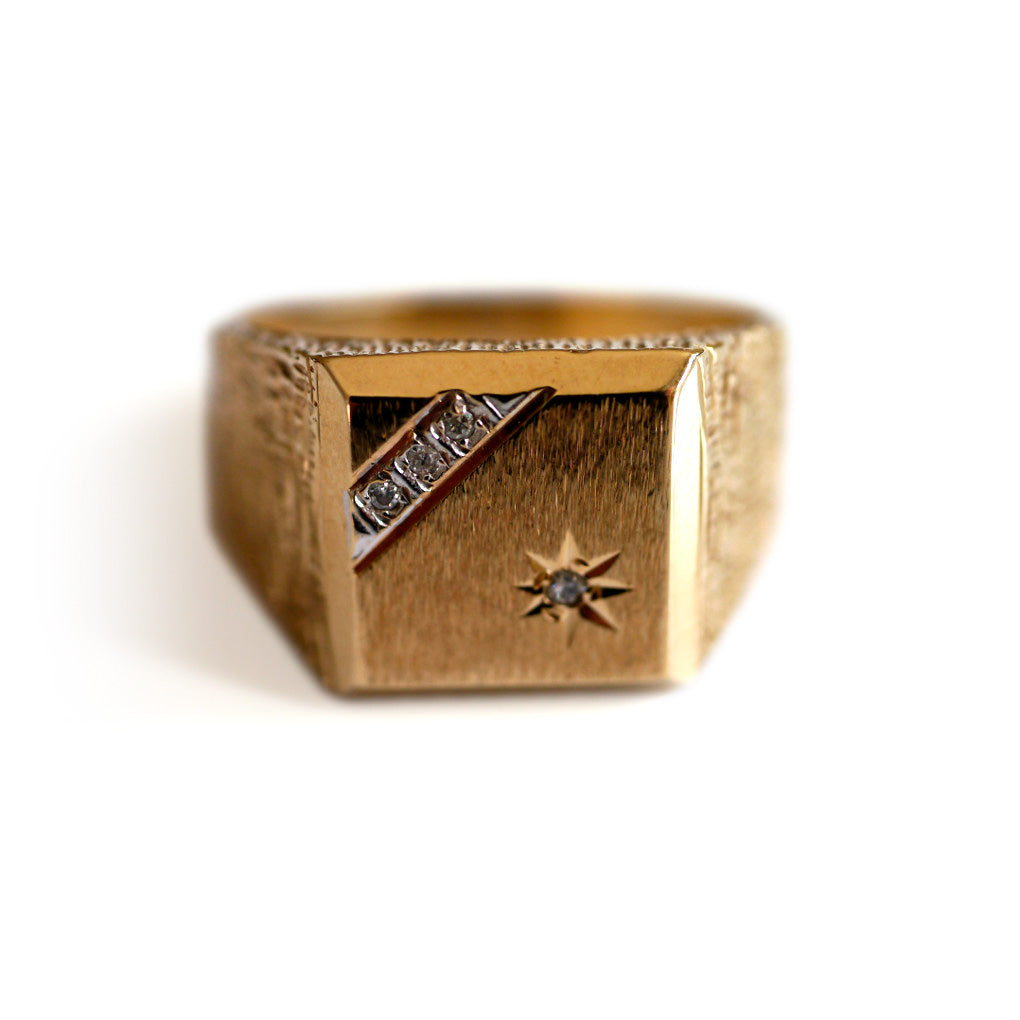 Dazzling Diamond Barked Gold Signet Ring