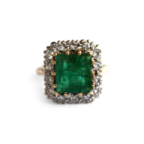 Enormous Emerald and Diamond Cocktail / Engagement Vintage Ring