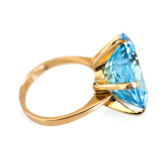 Blue Topaz Giant Cocktail Ring 1967 (23 Carats)