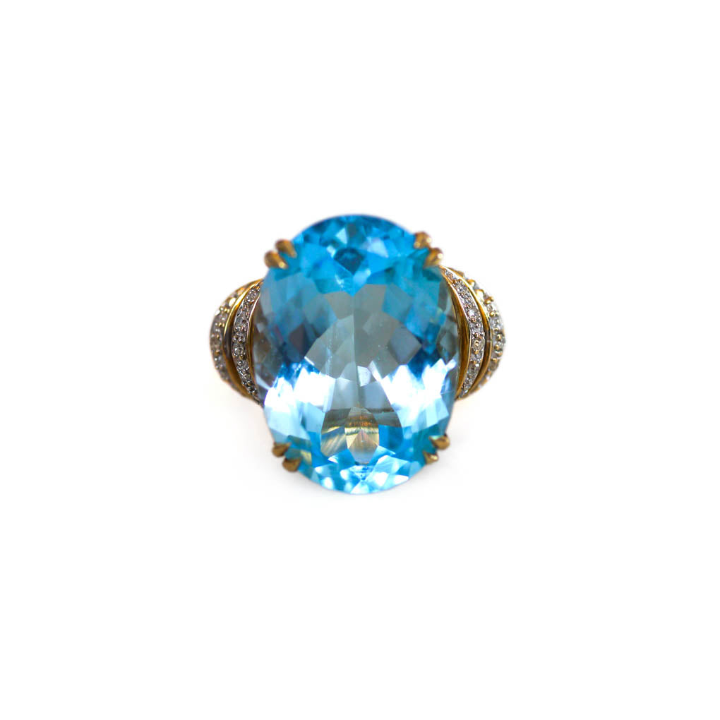 Diamond & 14.8 Carat Blue Topaz Ring 2008