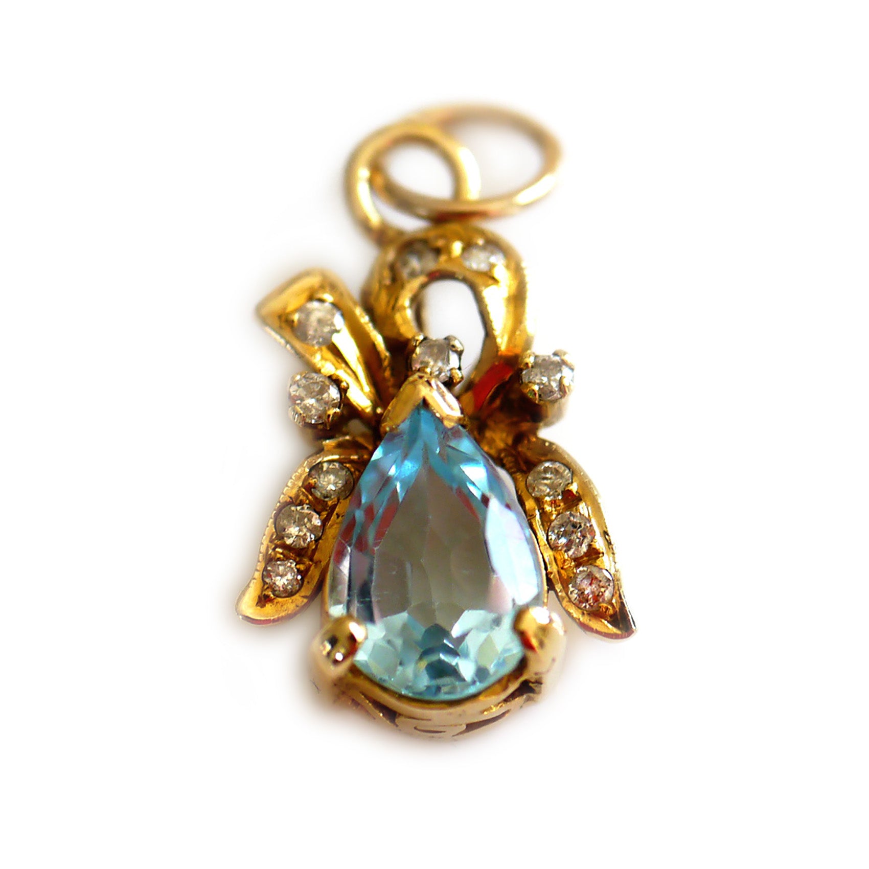 Astounding Aquamarine & Diamond Pendant