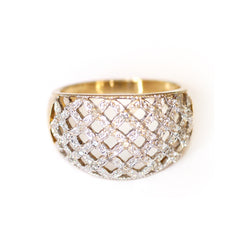 Dazzling Diamond Latticed Gold Ring