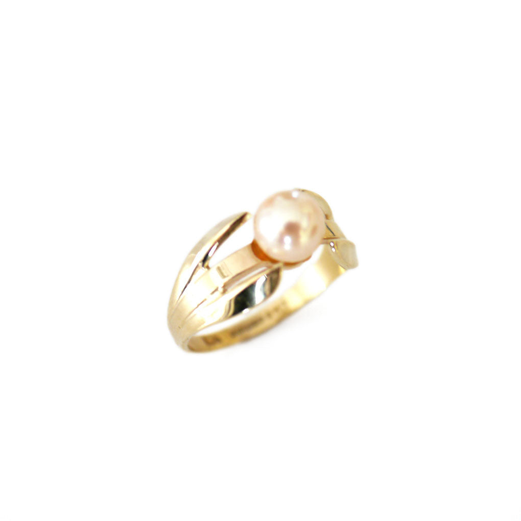 Vintage Pearl Gold Dress Ring 1960s