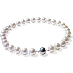 Pearls Girls: Lustrously Large Pearl Necklace (Satin White)