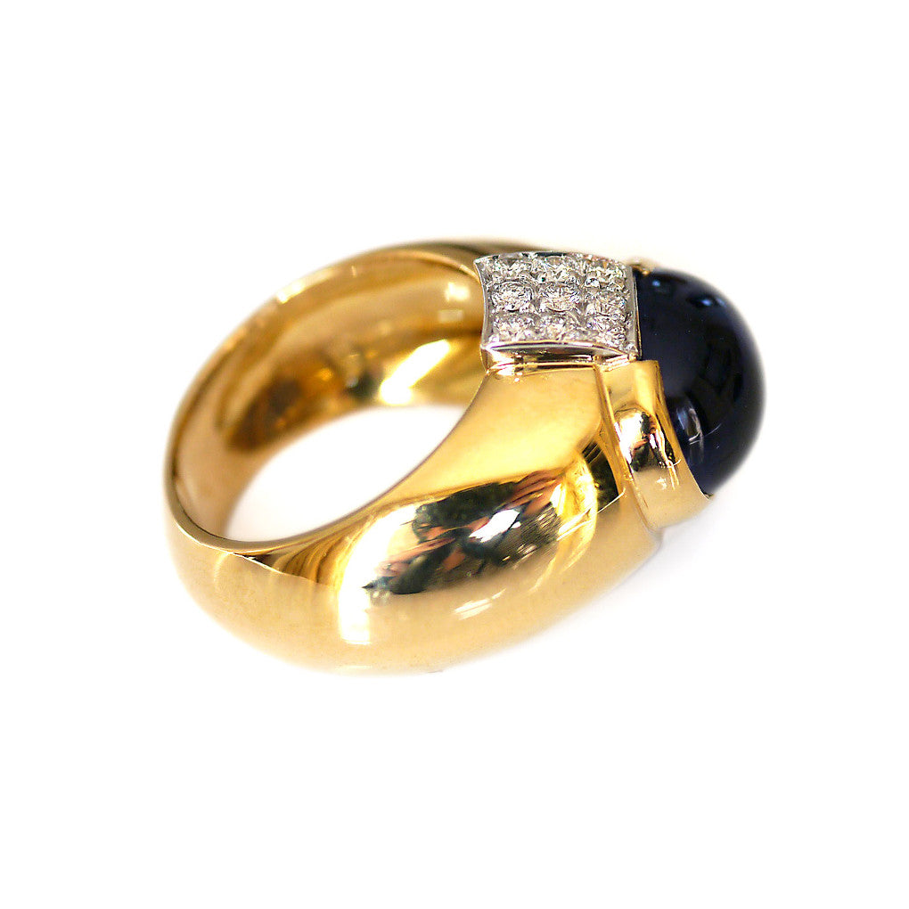 Vintage Kria Diamond & Iolite Cabochon Gold Ring